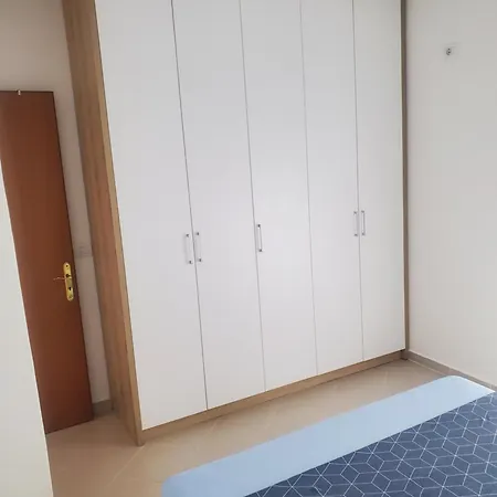 아파트 Seaview Apartment-free Parking-durres, Albania *